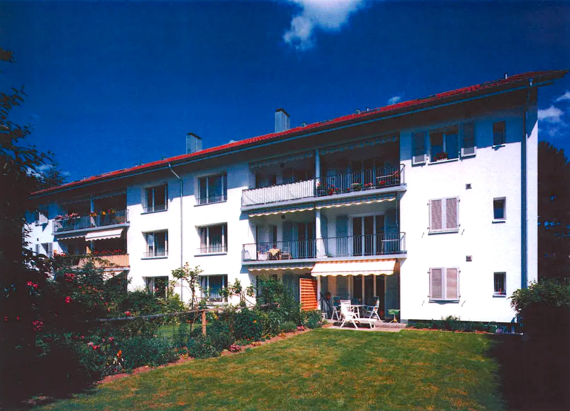 Hauptbild Totalsanierung und Ausbau Dachstock Mehrfamilienhaus, Muttenz